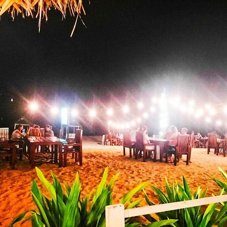 Hotel Coral Bay Trincomalee Exterior foto